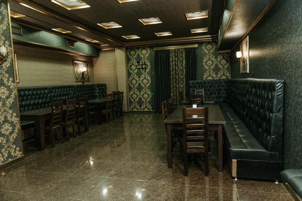 Tigran Hotel By Black & Gold Goris Ngoại thất bức ảnh