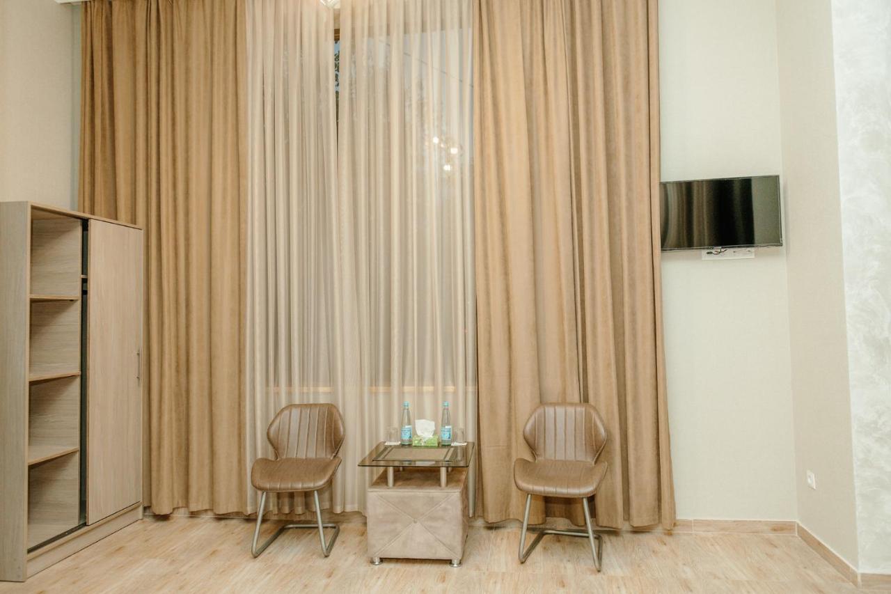 Tigran Hotel By Black & Gold Goris Ngoại thất bức ảnh